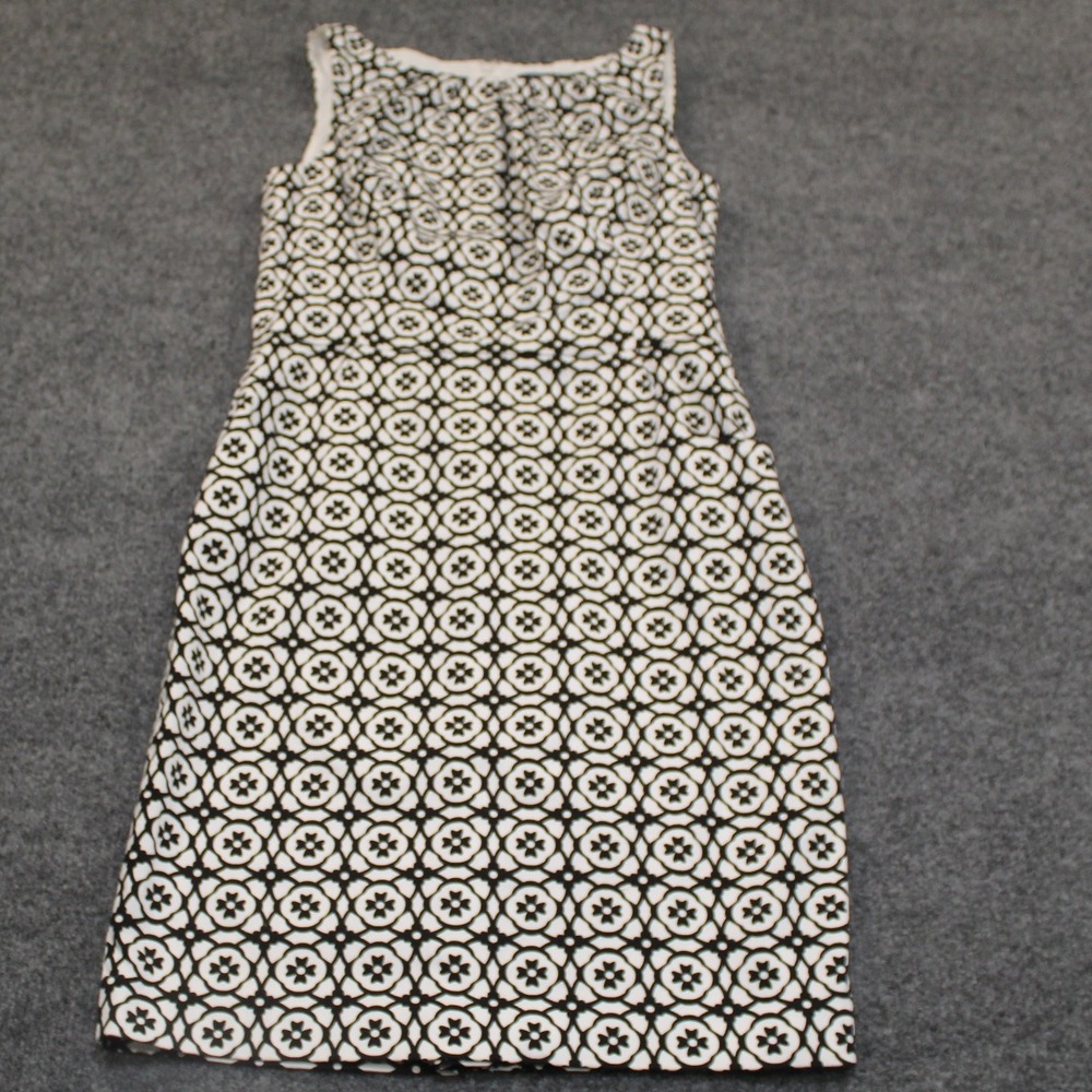 Chaps Est. 1978 Women's Black & White Geometric Sleeveless Dress Size‎ 10